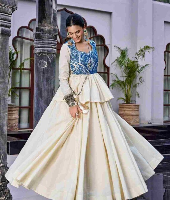 Chhabili Pure Cotton Kashida & Gamthi Work Lehenga Set with Purse